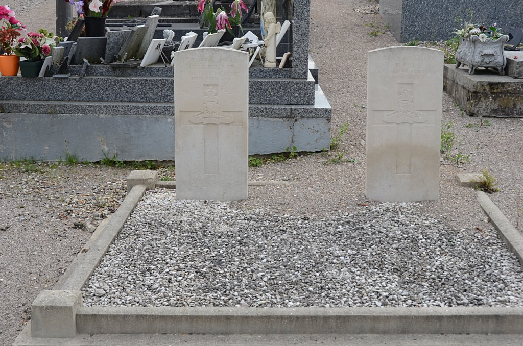 Argoeuves Communal Cemetery 