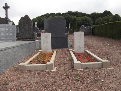 Avesnes-le-Comte Communal Cemetery