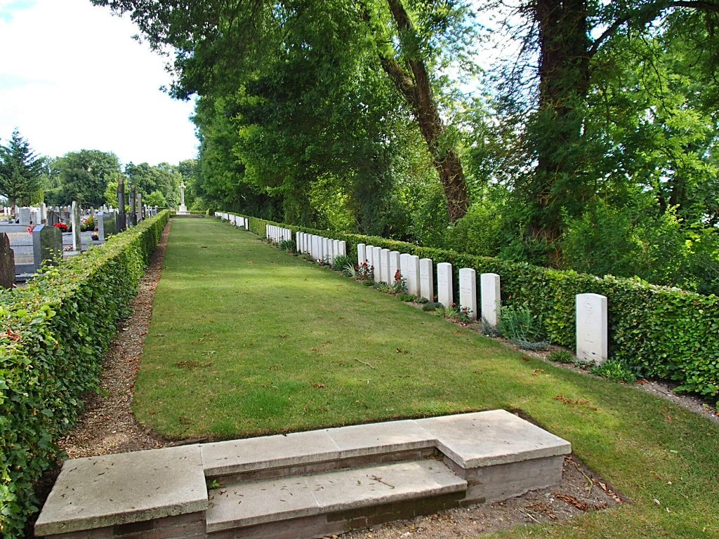 Boves West Communal Cemetery Extension