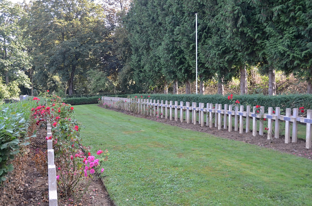 Caix Communal Cemetery