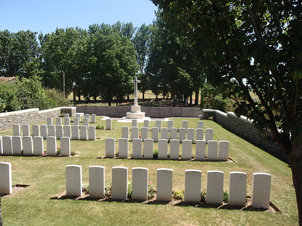 Cantaing British Cemetery