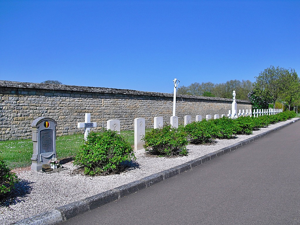 Dijon (Les Pejoces) Communal Cemetery