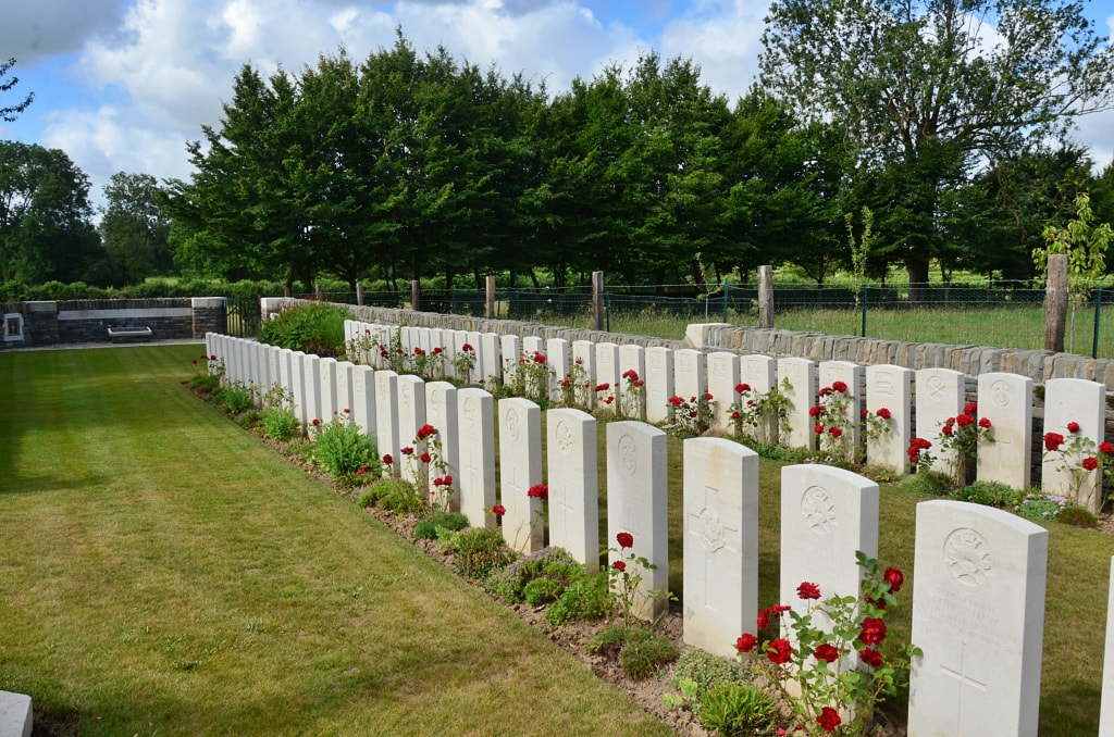 Englefontaine British Cemetery