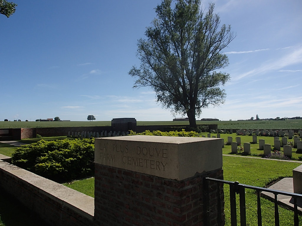 La Plus Douve Farm Cemetery