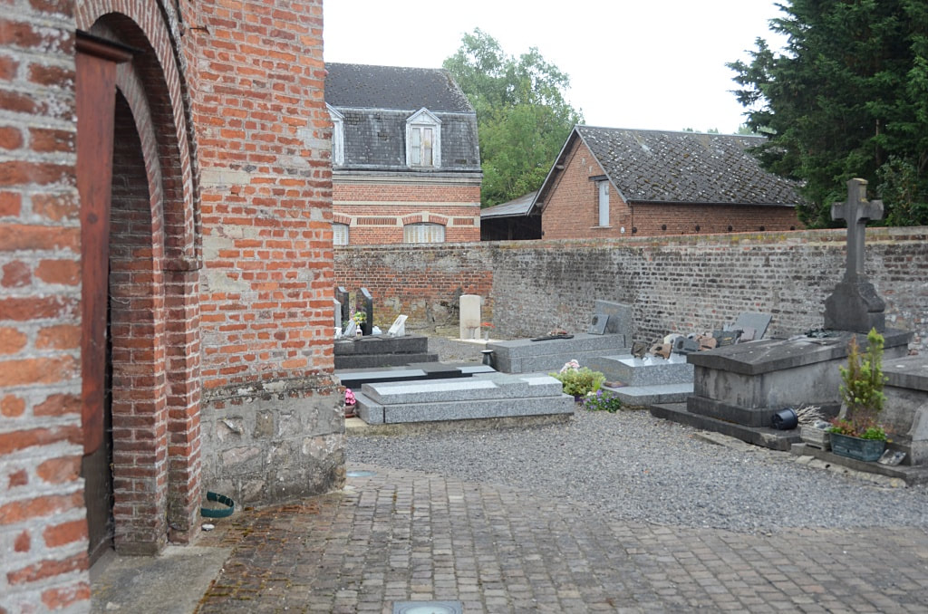 Neuvillette Churchyard