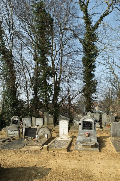 Overijse Communal Cemetery