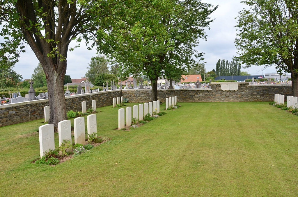 Poix-du-Nord Communal Cemetery Extension