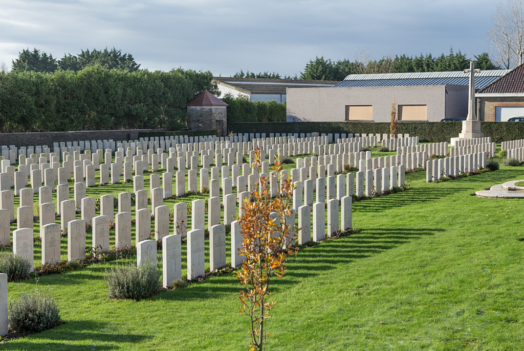​Ramscappelle Road Military Cemetery