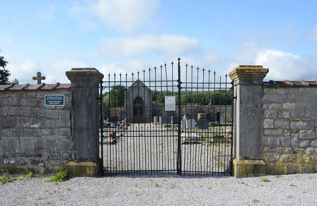 Soumoy Communal Cemetery