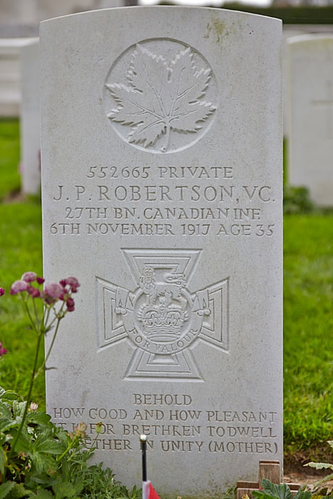 Tyne Cot Cemetery, Robertson, VC.