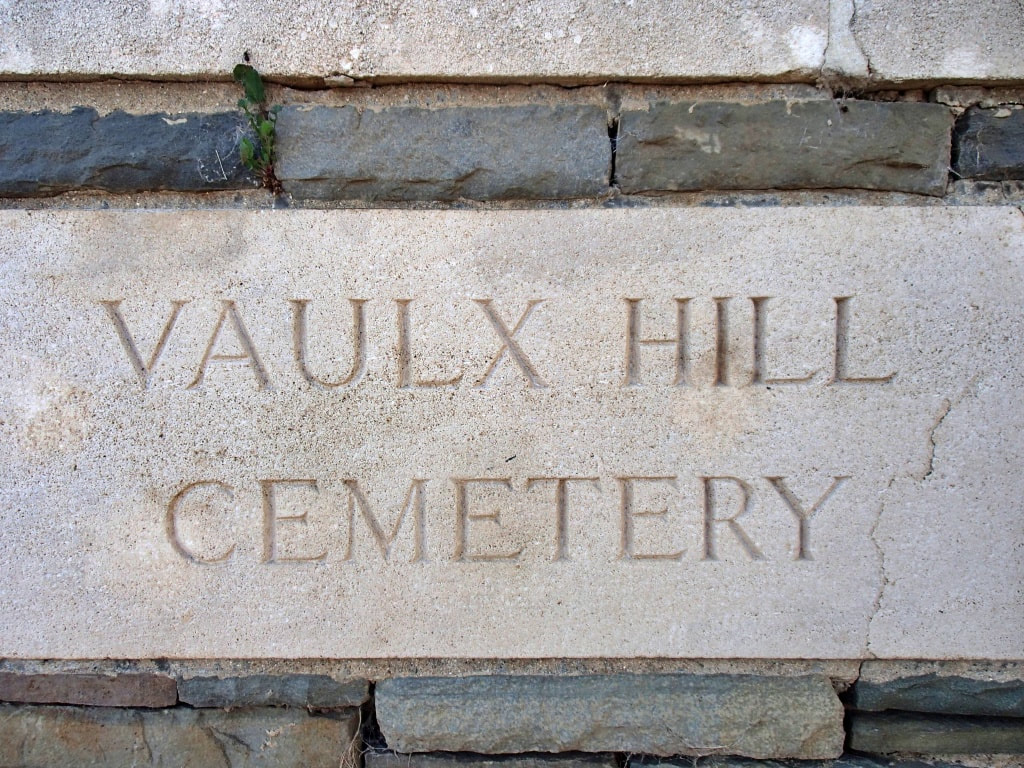 Vaulx Hill Cemetery