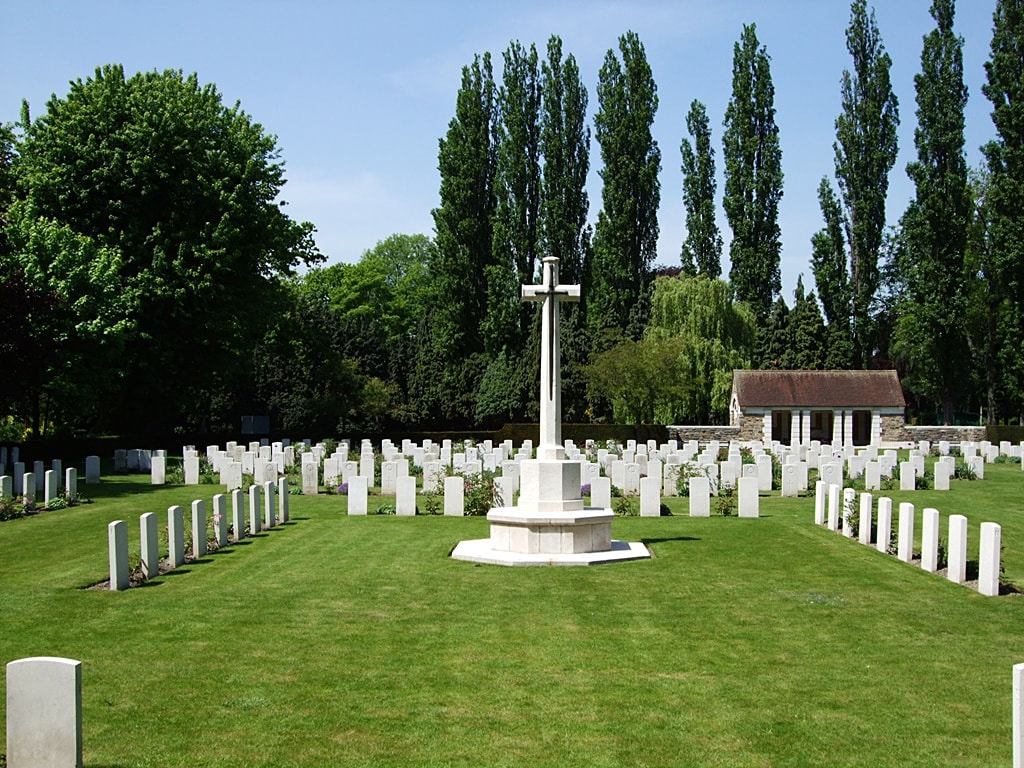Brussels Town Cemetery (World War One Plot)