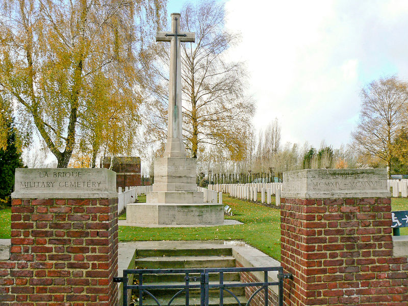 La Brique Military Cemetery No.2