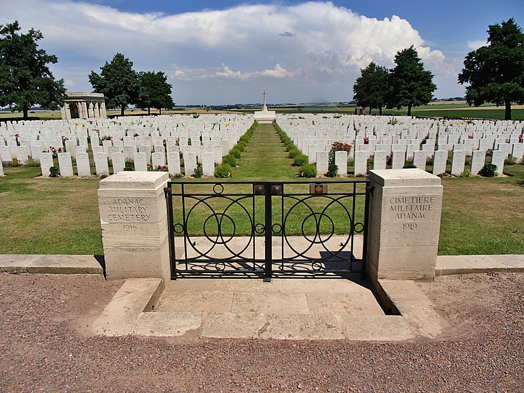 ADANAC Military Cemetery, Miraumont