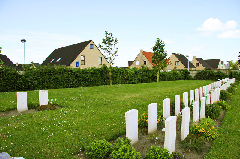 Adinkerke Churchyard Extension