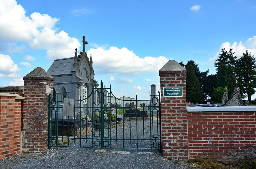 Andechy Communal Cemetery