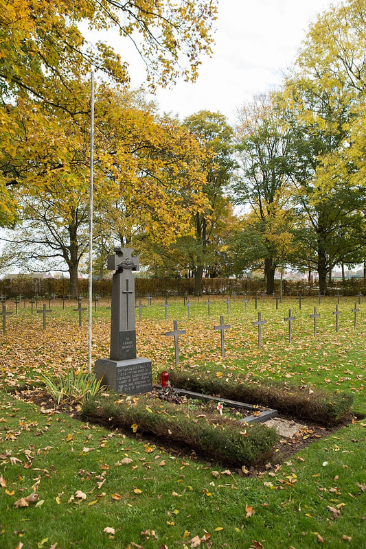 Annoeullin Communal Cemetery and German Extension