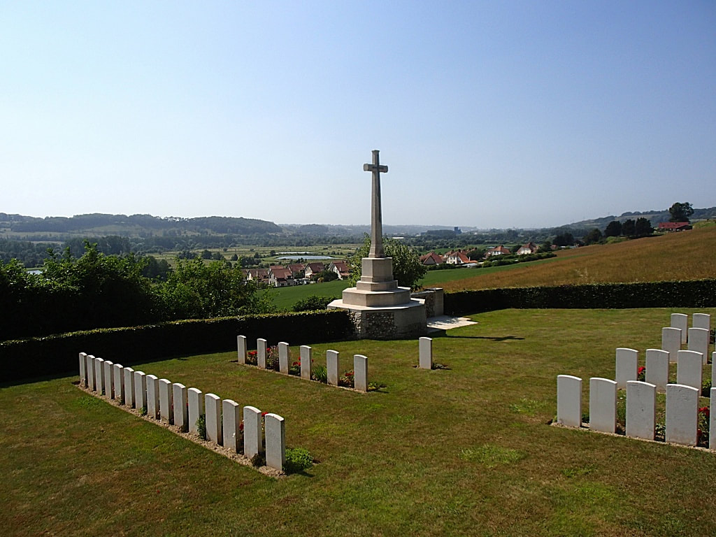 Arques-la-Bataille British Cemetery