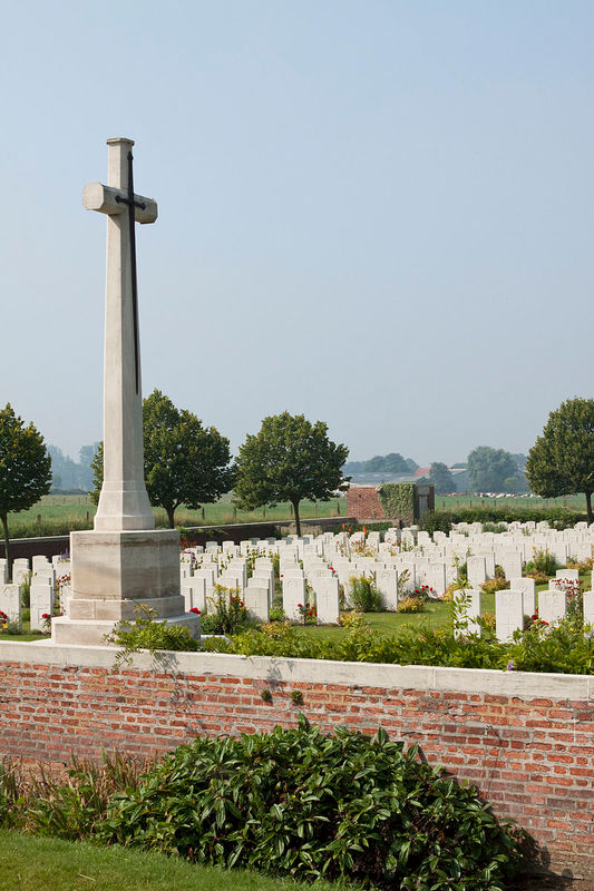 Artillery Wood Cemetery 