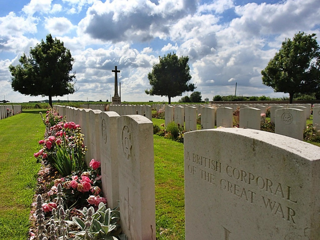 Aubers Ridge British Cemetery