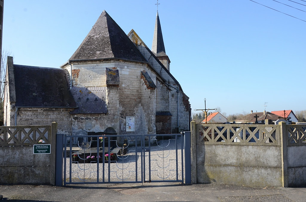 Aubin-St. Vaast Churchyard