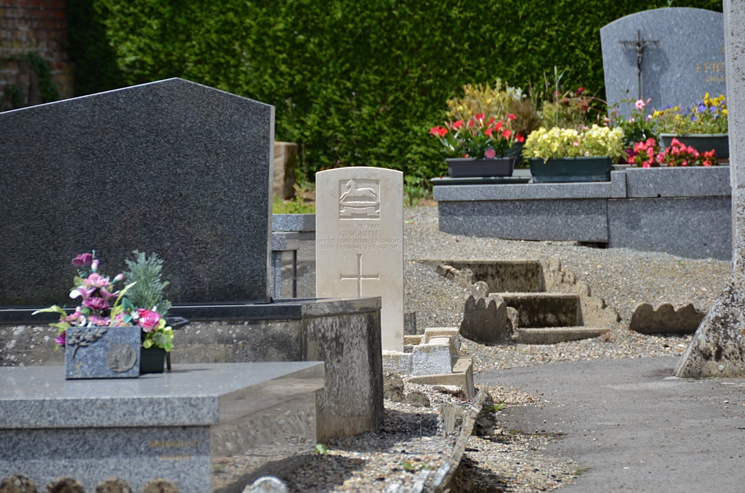 Autheux Communal Cemetery
