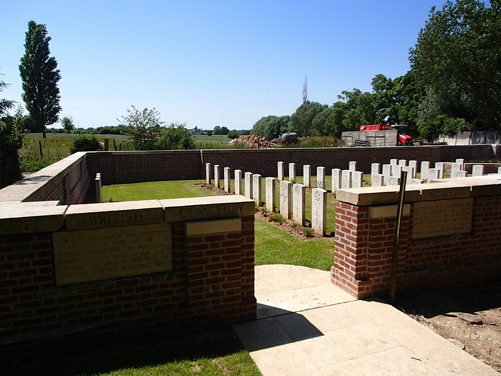 Ayette British Cemetery
