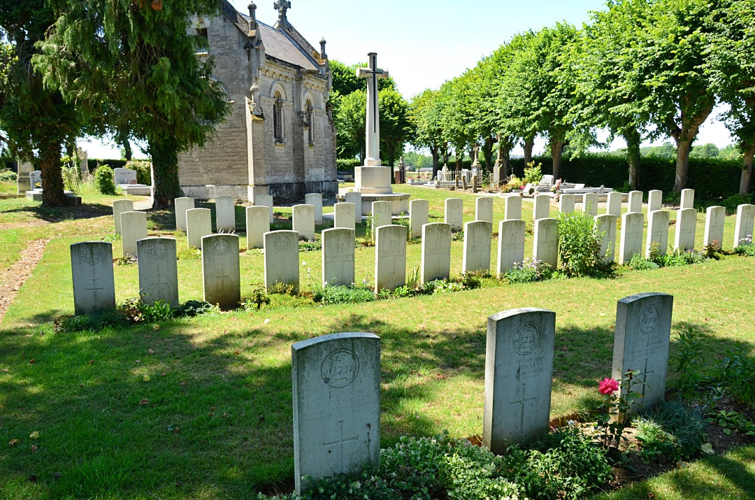 Bavelincourt Communal Cemetery