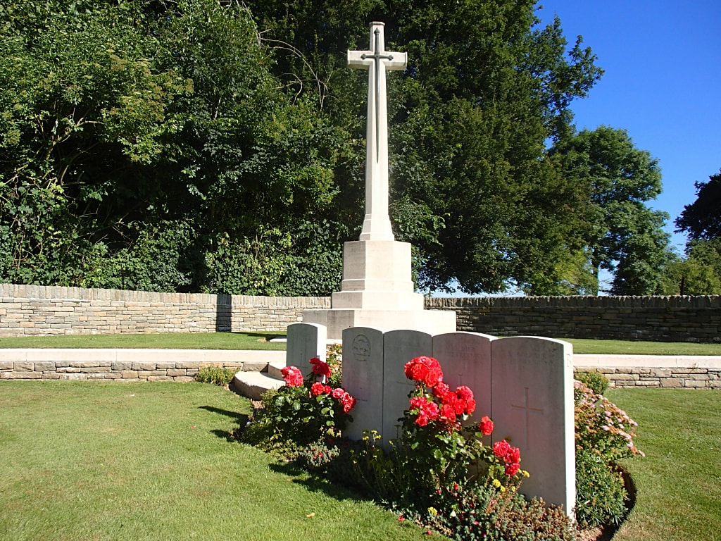 Bazentin-le-Petit Military Cemetery