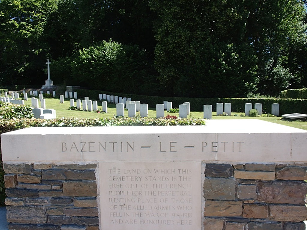 Bazentin-le-Petit COMMUNAL CEMETERY EXTENSION