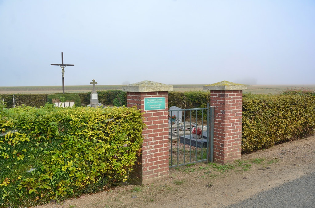 Beaumetz Communal Cemetery, Cartigny