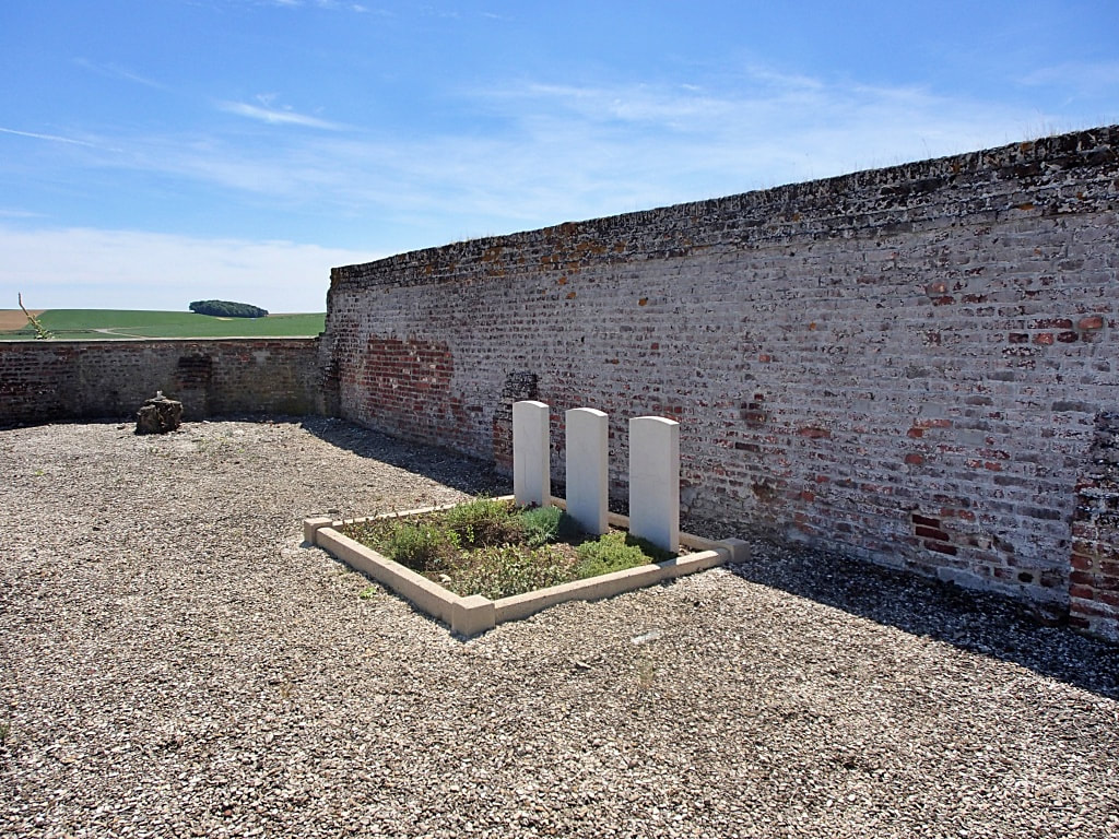 Beaurevoir Communal Cemetery