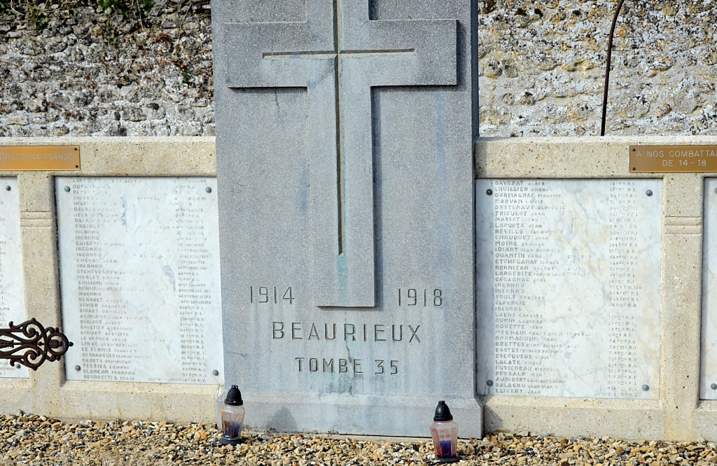 Beaurieux Communal Cemetery