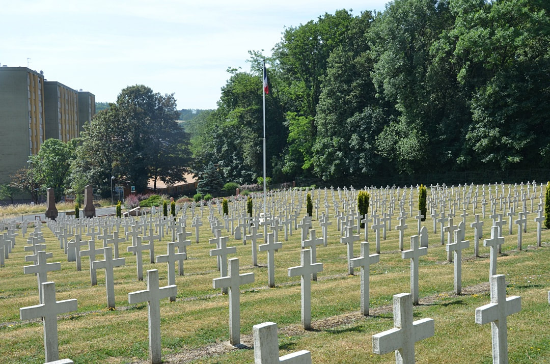 Belfort French National Cemetery (Le Glacis-du-Château)