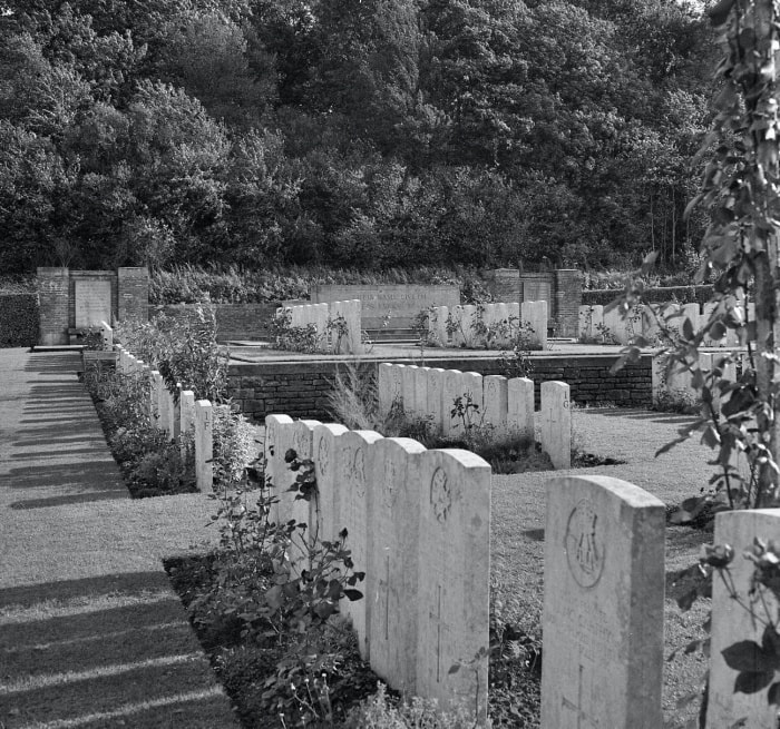 Bernafay Wood British Cemetery