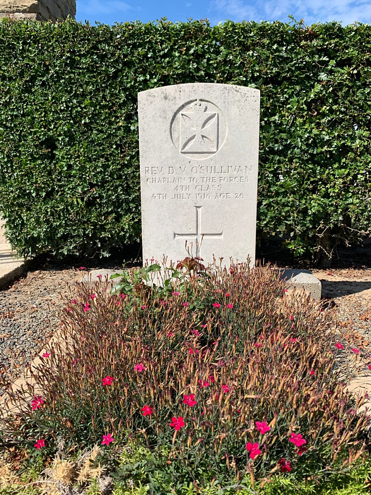 Bouzincourt Communal Cemetery