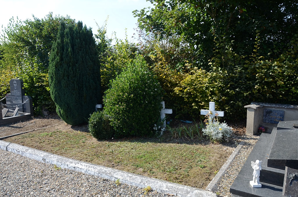 Boves East Communal Cemetery