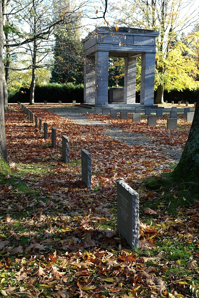 Brussels Town Cemetery, German