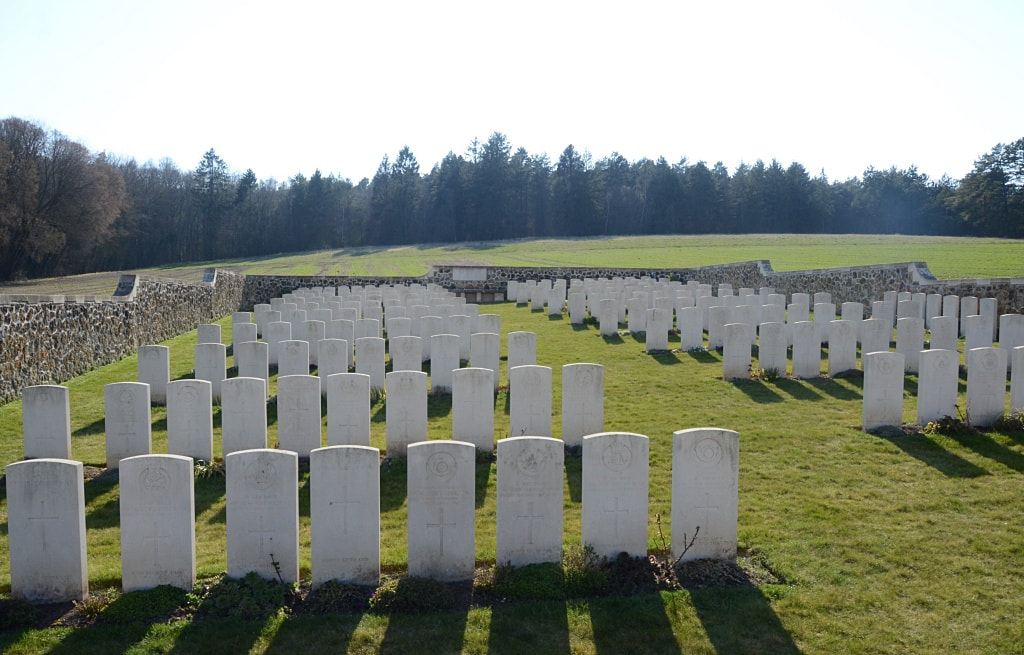 Courmas British Cemetery