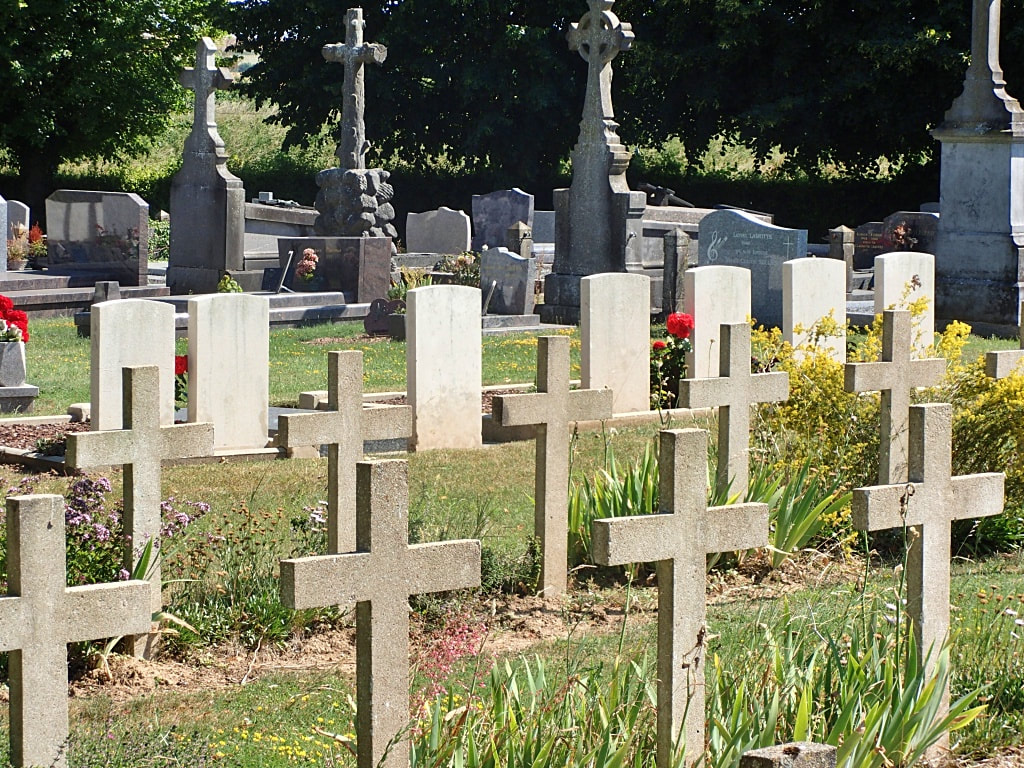 Dernancourt Communal Cemetery