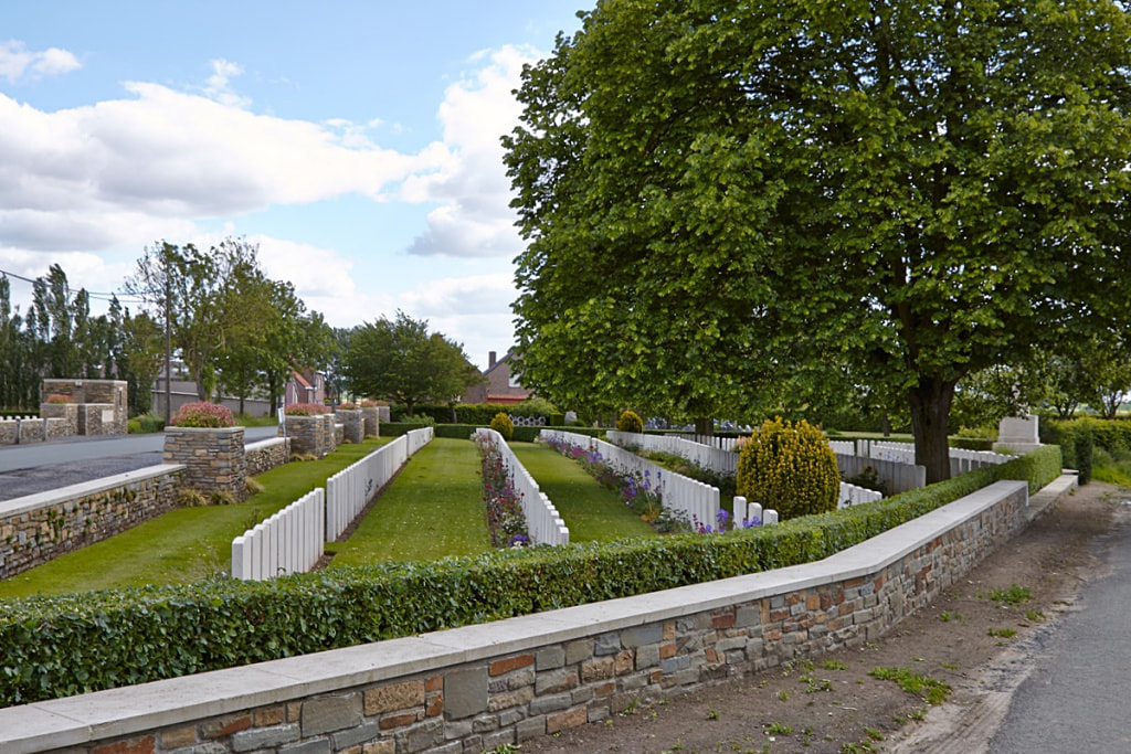 Dickebusch New Military Cemeteries