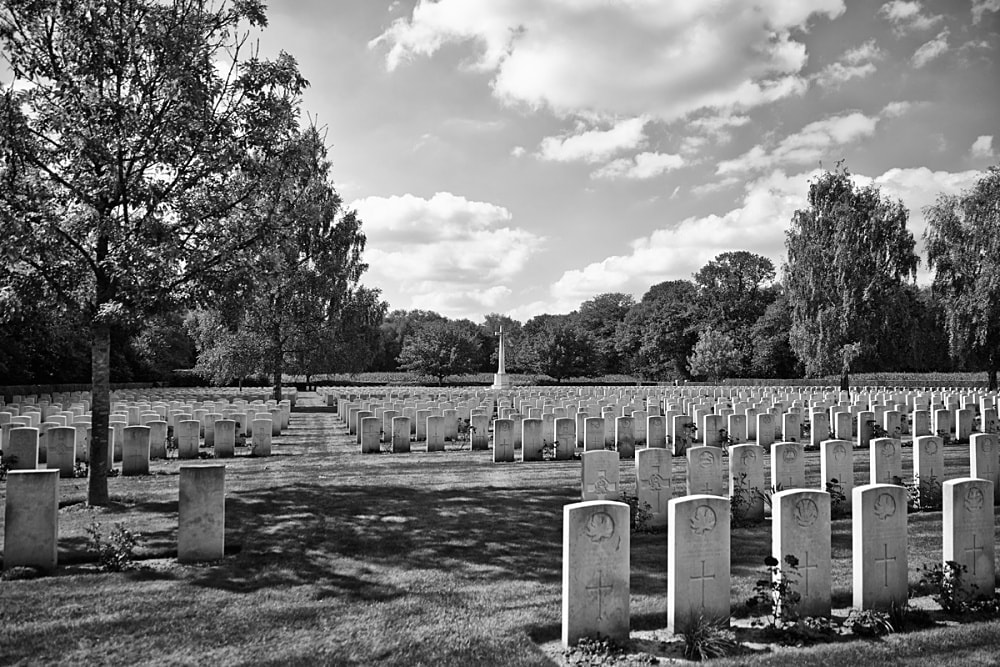 Dozinghem Military Cemetery