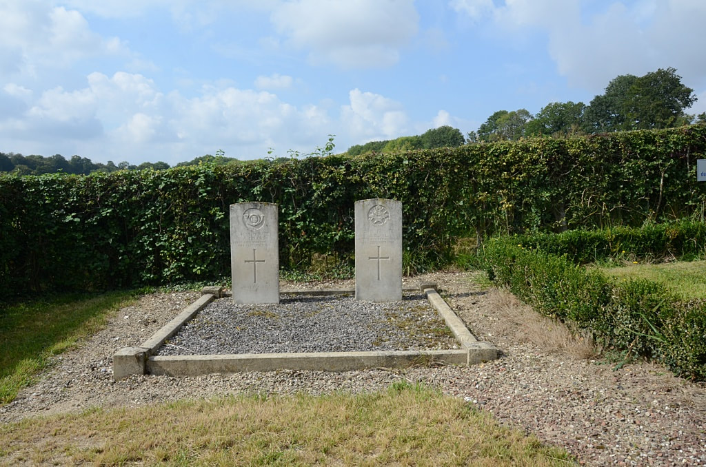 Dromesnil Communal Cemetery