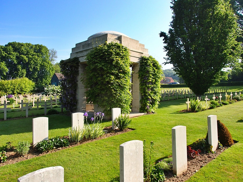 Écoivres Military Cemetery