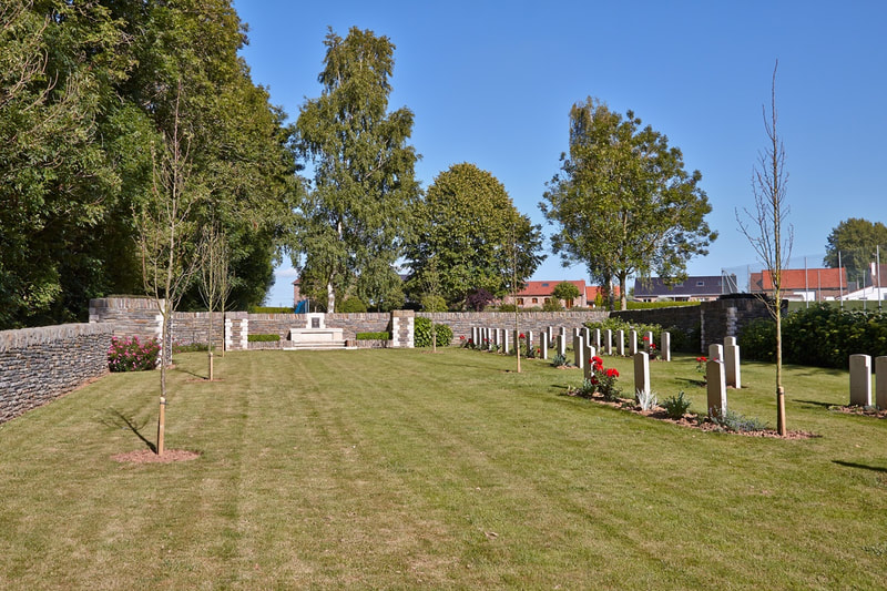 Écoust Military Cemetery
