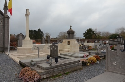 Èlouges Communal Cemetery