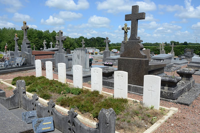 Étreux Communal Cemetery