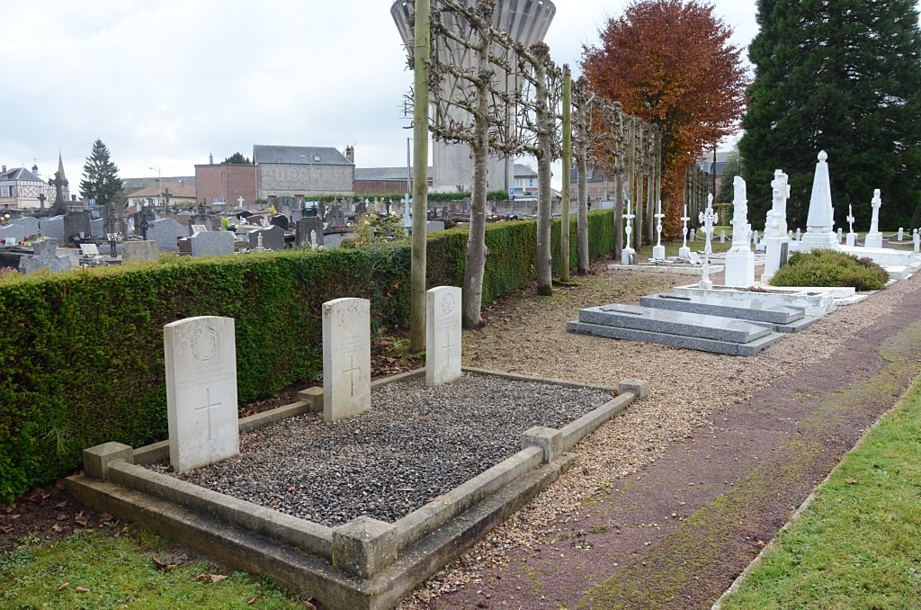 Forges-les-Eaux Communal Cemetery Extension