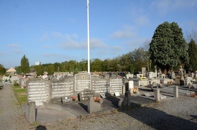 Ghlin Communal Cemetery
