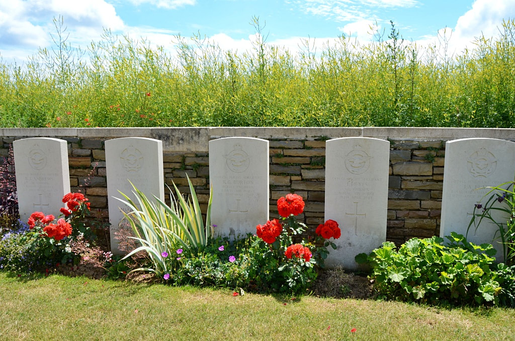 Grand-Seraucourt British Cemetery